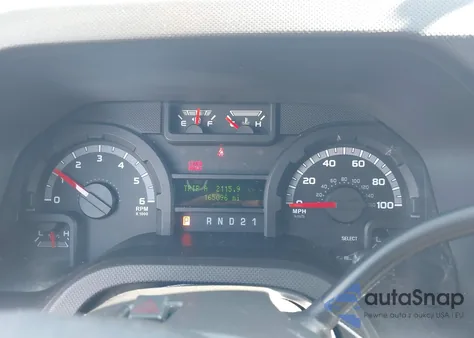 2014 Ford E-350 Super Duty Xlt from USA, damaged, VIN 1FBSS3BL1EDA50597